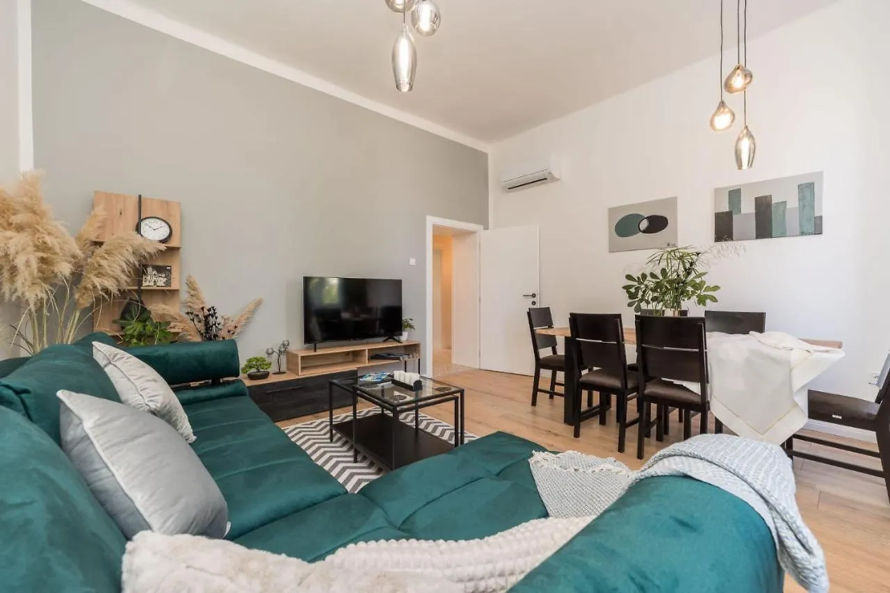 Maraska Lux Apartment Zadar